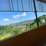 Traveler Hostel