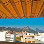 Atico Duplex Moderno Con Terraza
