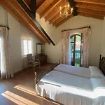 Villa Carrera