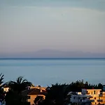 Marbella Banus Suites - Nueva Andalucia Banus Sea Views Apartment