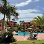 Sotoserena Pools & Tropical Garden Apartment With Sea View
