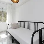 Uhc Llagari Apartments