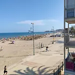 A Pie De Playa
