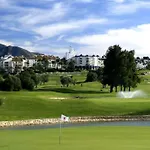 5* Stunning Golf & Sea Apartment