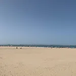 Apartamento En Primera Linea De Playa Valdemar 1