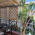 Apartamento Con Terraza En Primera Linea Mar