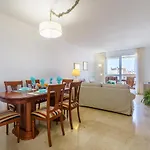 La Paloma With Pool - Happy Rentals