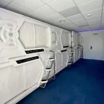 Good Vibes Only Capsule Hostel Malaga
