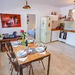 Simba Apartment By Hello Homes Sitges