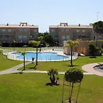 Magnifico Apartamento Con Jardin Y Vistas En Novo Sancti Petri