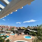 Apartamento Exclusivo Con Vistas A La Piscina