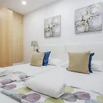Bonito Apt En Cadiz Centro Renovado