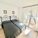 Kuthana Rentals Apartamento Costa Manga III