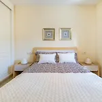 Cozy 2-Bedroom Beachfront Retreat In Estepona