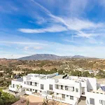 Casa Banderas Stunning Apartment With Pool And Gym By Costarentals - Ref 237