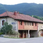 Casa Aldea Los Castanos