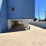 Barramundi Apartamentos 2/4 Lek