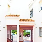 Apartamento Junto Al Mar Piscina Y Garaje