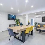 New Modern Cozy Apartment