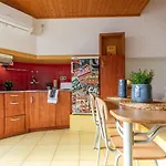 Estudio Delante Del Mar