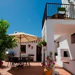 Casa Del Algarrobo