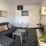 Apartamento A 10 Metros De La Playa