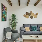 Surfside Candela Little Apartments