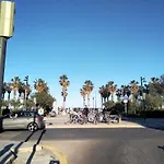 Nuevo Estudio A Metros De La Playa, Con Terraza Y Zonas Comun 3C