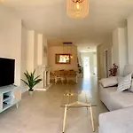 Espectacular Apartamento Frente Al Mar