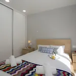 Singularstays Calderon