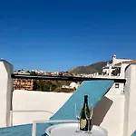 Spectacular Views 2 Bed, Pueblo Evita