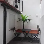 Cozy Apartment With Terrace Ariqus City