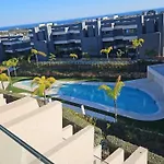 Atico Lujo Oasis