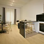 Luxurius Apartment For 4 People With Jacuzzi