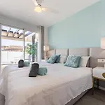 250 La Cala Calaserena