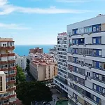 Precioso Apartamento - Nuevo - Centro De Torremolinos - Terraza Con Vistas Al Mar, Impresionantes Vistas A La Montana, Wifi 359 Mbps, Smart Tv 40