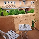 Casa, 300 Metros Playa, Wifi, Parking.