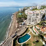 Alhamar Beach