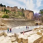 Piso Junto A La Catedral, 4-5 Personas