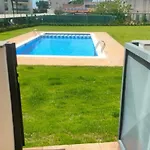 Planta Baja Con Piscina Y Parking En Miami Playa, Cerca Del Mar - Es-9-155
