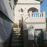 Casa Con Piscina De 8-14 Personas