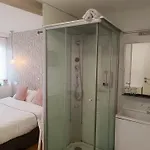 Rin Rooms