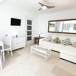 1 Bedroom Apartment Second Line Beach- Parque Marbella Building