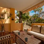 Holiday Home First Line Beach With Direct Access To The Pool And Private Garden