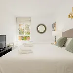 Holiday Home First Line Beach With Direct Access To The Pool And Private Garden