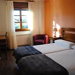 Hotel Rural Foncubierta