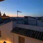Fortress Jacuzzi Suites