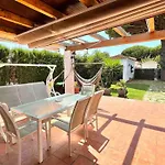 Charming Chalet In Conil De La Frontera With Shared Pool