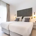Genteel Home Ricardo Soriano