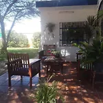 En Finca Las Dunas Dos Chalets Con Jacuzzis En Primera Linea De Playa , Uno De 4 Dormitorios Y Otro De 2 Dormitorios, Llama Al Seiscientos Veintisiete Cuatrocientos Diecisiete Trescientos Noventa Y Ocho